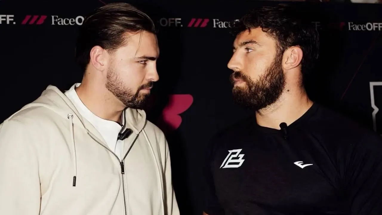 John Hedges (kiri) dan Pat Brown. (Foto: Fight TV)