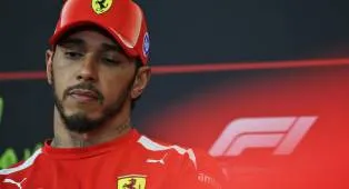 Lewis Hamilton Ungkap Kesulitan Kontrak dengan McLaren