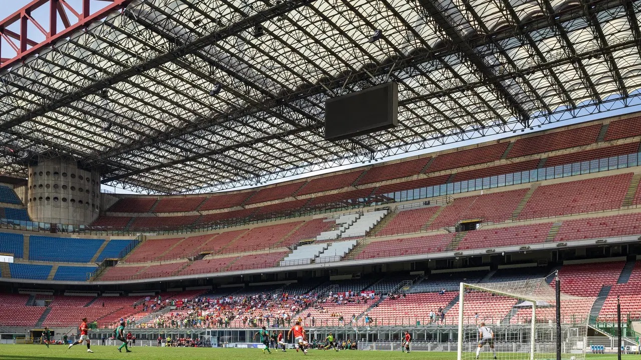Meski Sudah Berusia 100 Tahun, Progres San Siro Baru Masih Panjang