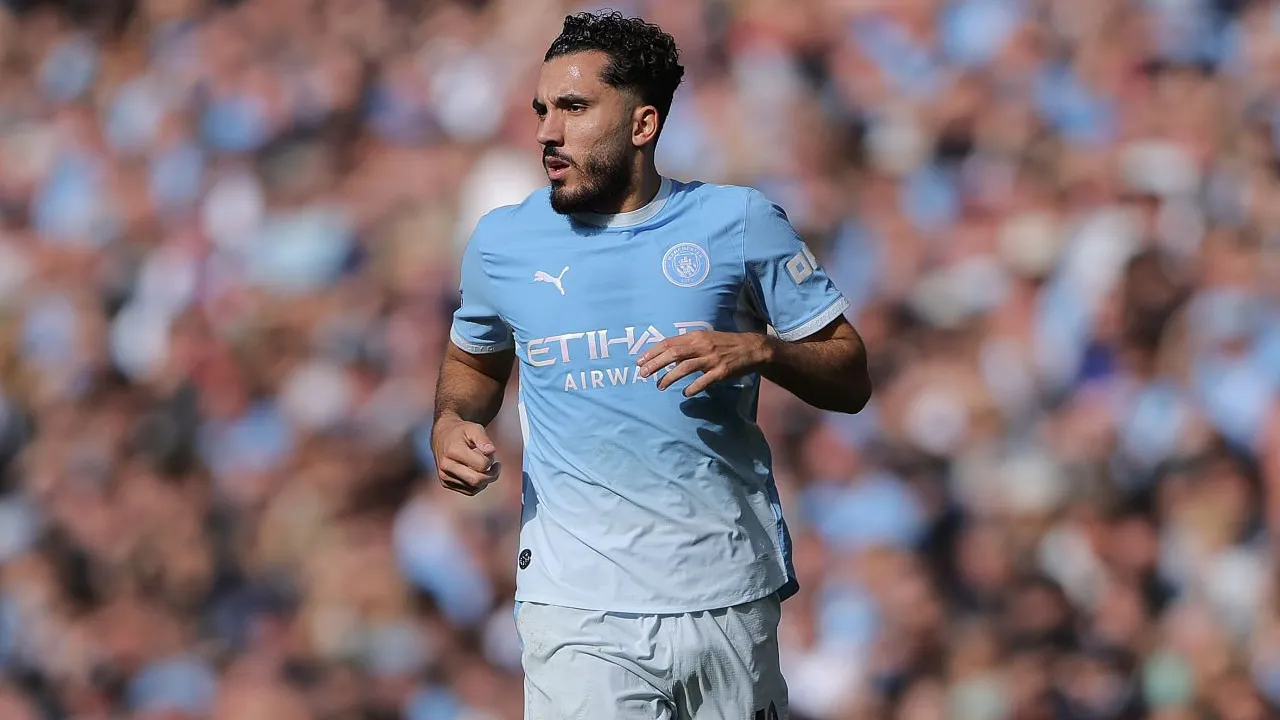 Bahagianya Rayan Cherki Bantu Manchester City Kalahkan Sunderland