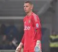 Bersinar Bersama Como, Jean Butez Resmi Dipanggil Timnas Prancis