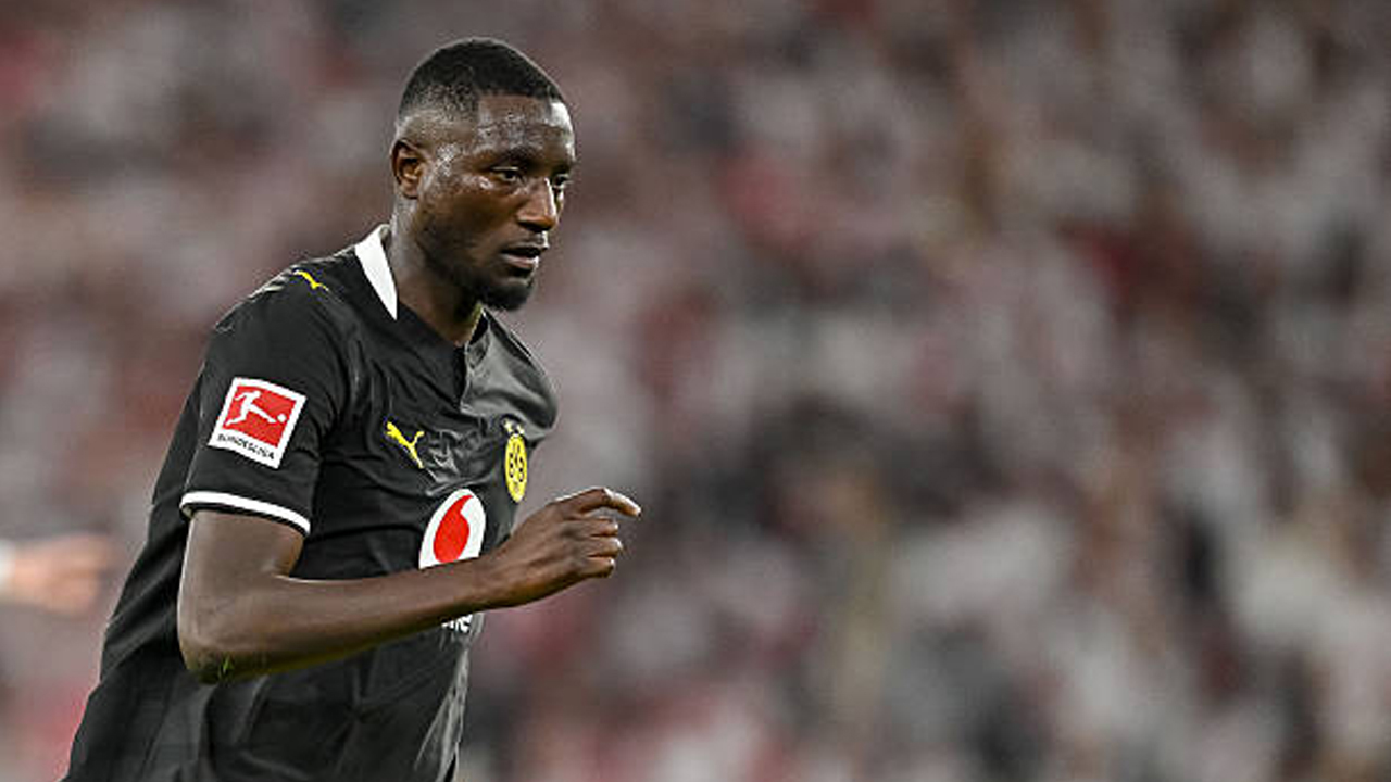 Cedera Benjamin Sesko Timbulkan Kekhawatiran, Manchester United Incar Serhou Guirassy