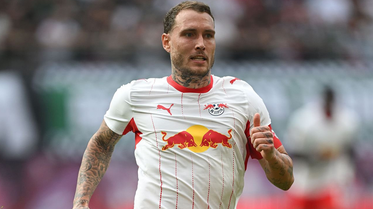 David Raum Sebut Leipzig Kurang Klinis Saat Tumbang di Markas Leverkusen