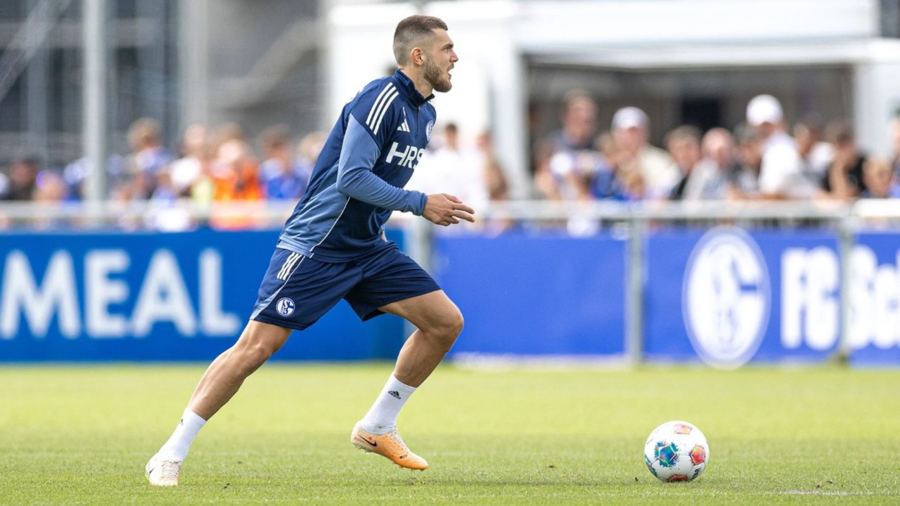 Hasan Kurucay Kecewa dengan Sikap Schalke yang Acuhkan Kontraknya