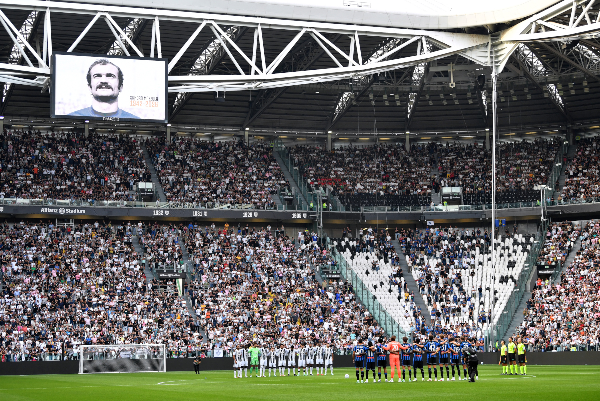Hening Cipta untuk Legenda Inter Mazzola Terganggu oleh Suporter Juventus