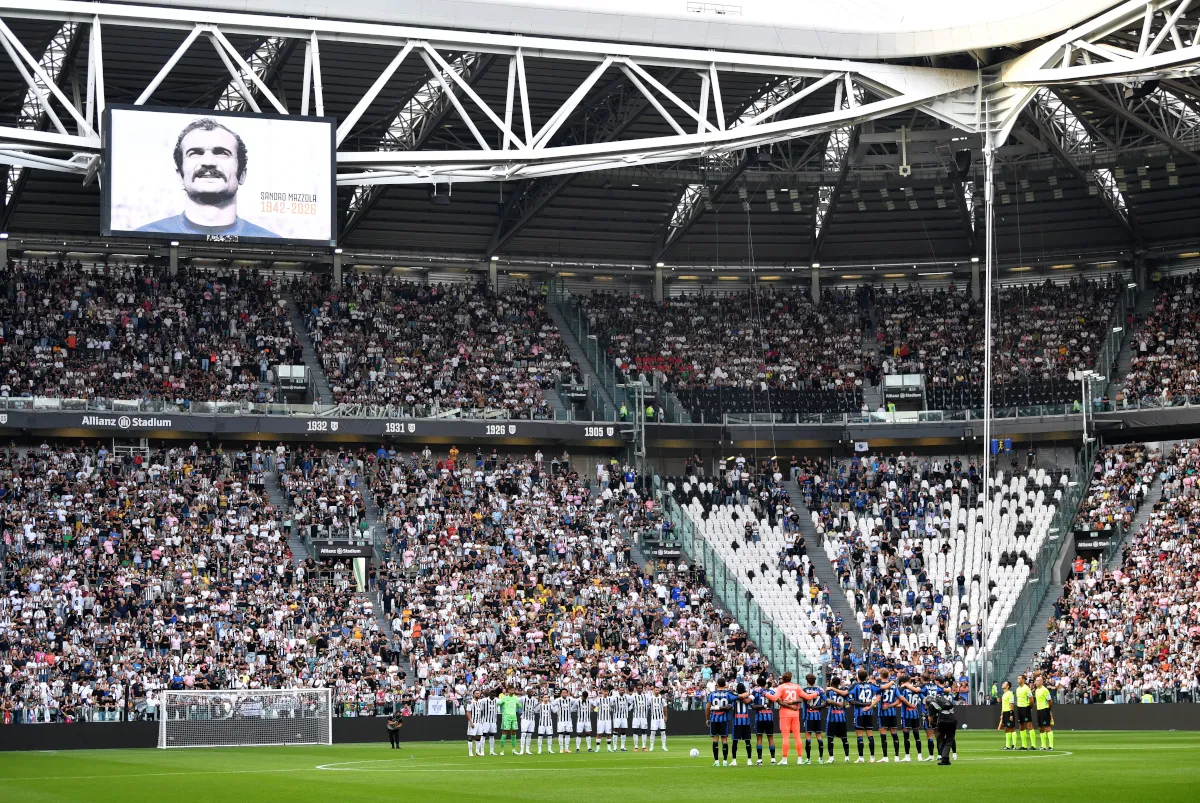 Juventus Terancam Sanksi Usai Abaikan Mengheningkan Cipta untuk Mazzola - sumber: (footballitalia)