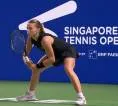 Maja Chwalinska Lalui Laga Pertama Di Singapura Tanpa Drama