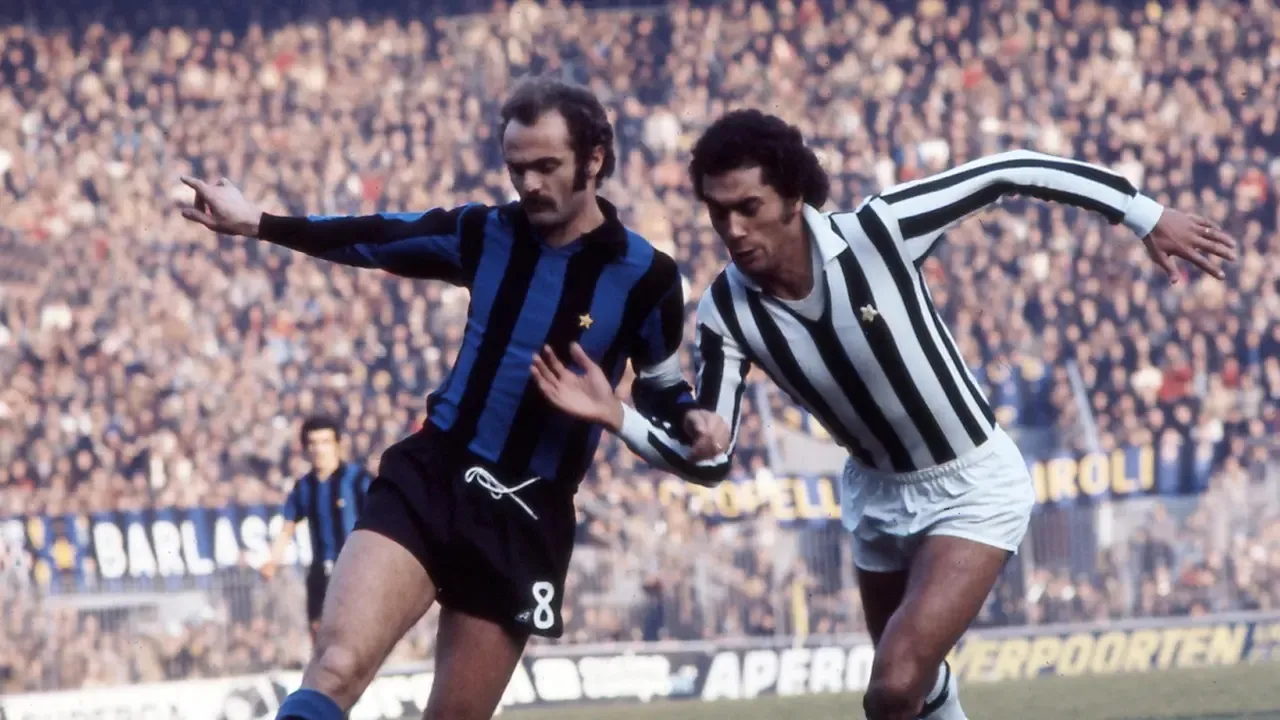 Pierluigi Pardo Buka Siaran dengan Penghormatan untuk Sandro Mazzola