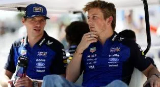 Rosberg Ragukan Masa Depan Lawson di Red Bull