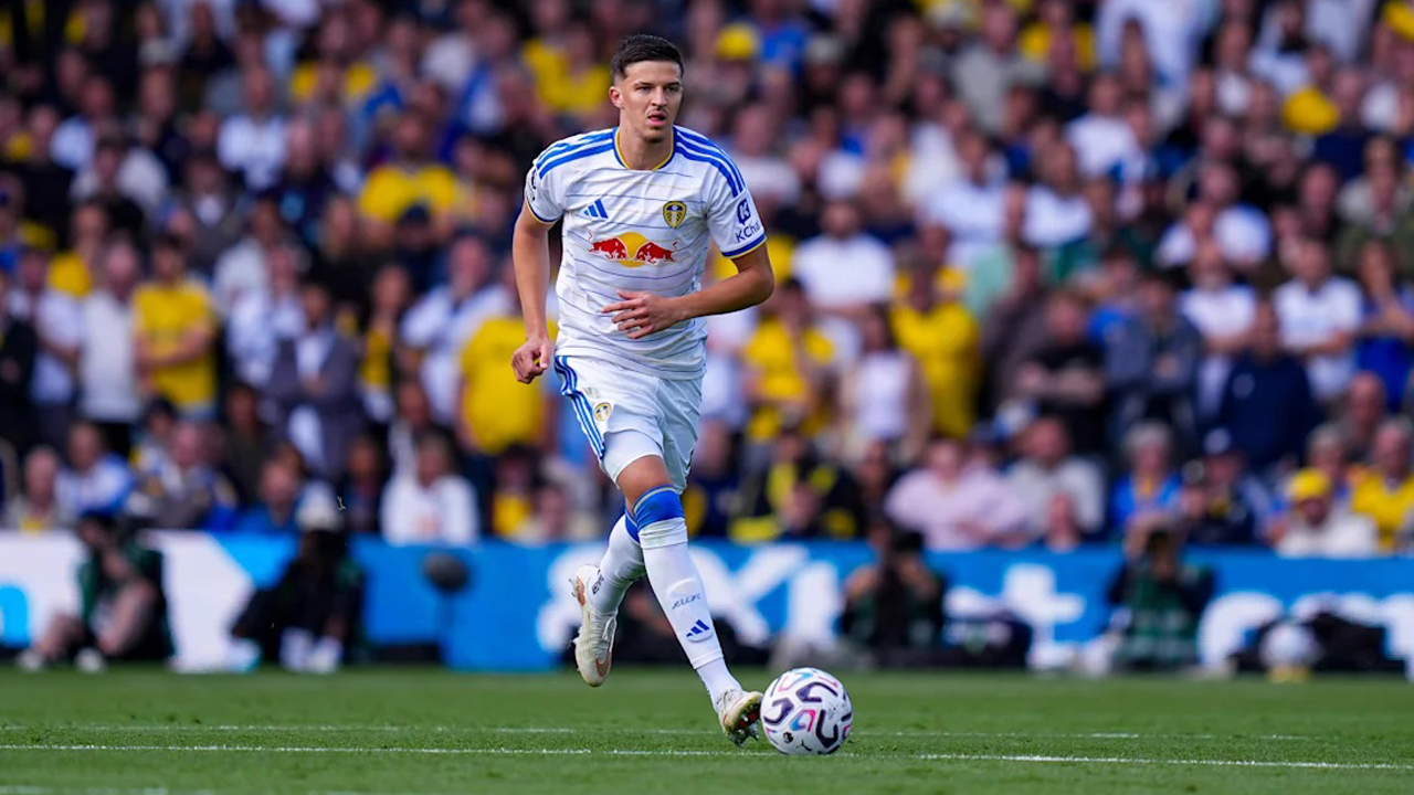 Tarik Muharemovic Puas Leeds Amankan Satu Poin Saat Hadapi Palace