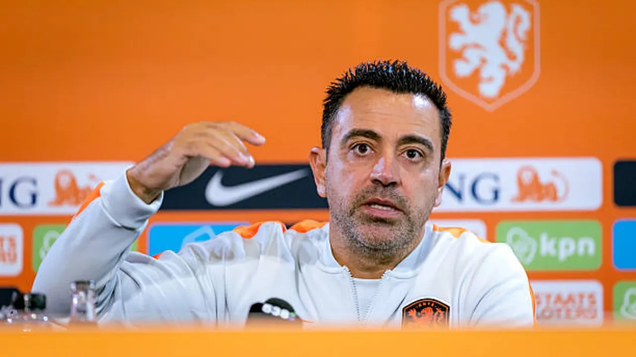 Xavi Hernandez pastikan Virgil van Dijk bertahan dan pimpin Timnas Belanda di UEFA Nations League