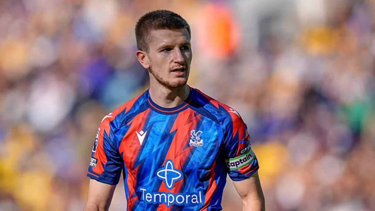 Adam Wharton sebut Crystal Palace tampil jauh lebih solid saat imbangi Leeds United di Elland Road