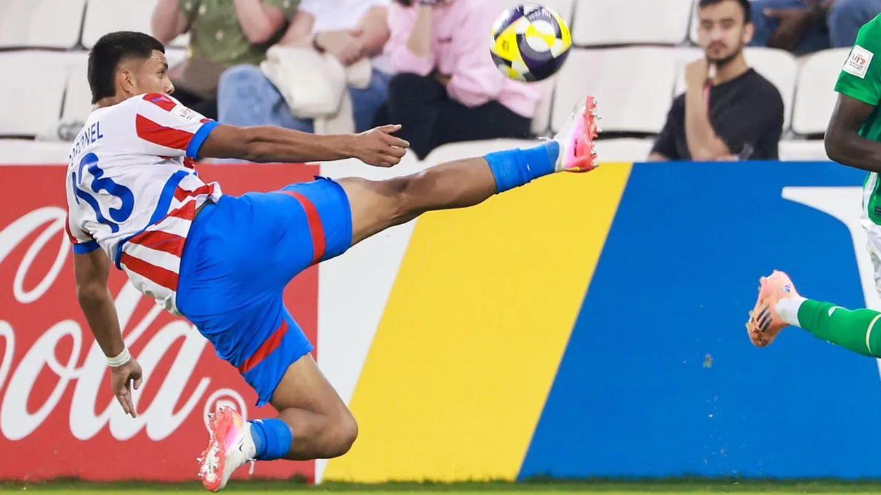Brighton dan Aston Villa Bersaing Dapatkan Wonderkid Paraguay, Mauro Coronel