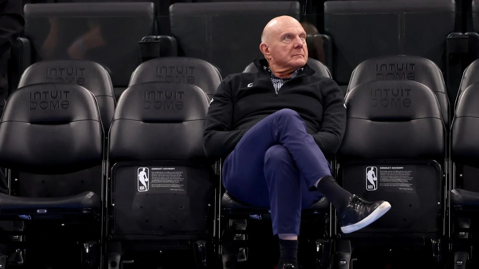Clippers Angkat CEO Baru, Dukungan untuk Ballmer Terus Mengalir - sumber: (mainbasket)
