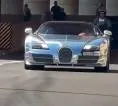 Fernando Alonso Memukau dengan Hypercar Berlapis Krom
