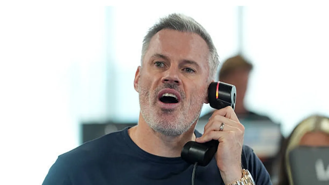 Jamie Carragher puji perjuangan Coventry City dan tim promosi usai amankan kemenangan perdana di Premier League
