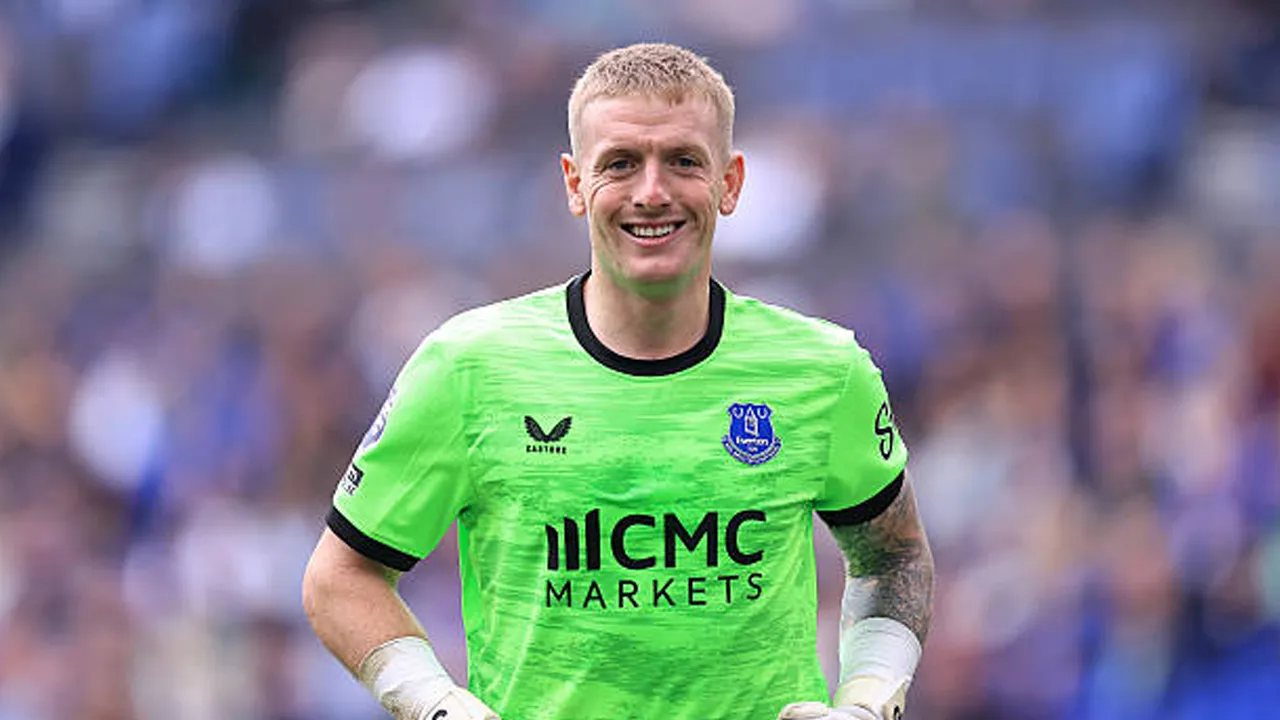 Kalahkan Ipswich Town, Jordan Pickford Puji Manajemen Permainan Everton
