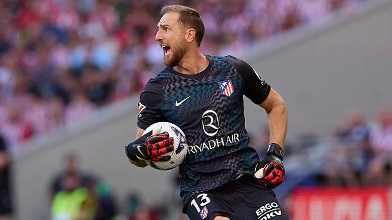 Kemenangan Atletico Madrid Lebih Penting, Jan Oblak Abaikan Keributan Derbi