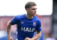 Leif Davis Merasa Jauh Lebih Siap Hadapi Tantangan di Premier League