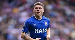 Leif Davis Nilai Ipswich Town Harusnya Bisa Raih Lebih Banyak Poin
