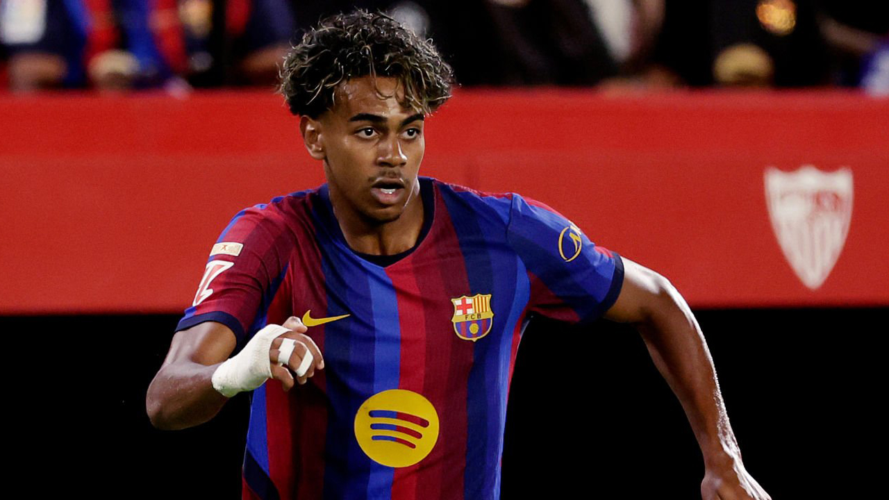 Raphinha Ungkap Alasan Lamine Yamal Pantas Meraih Ballon d'Or