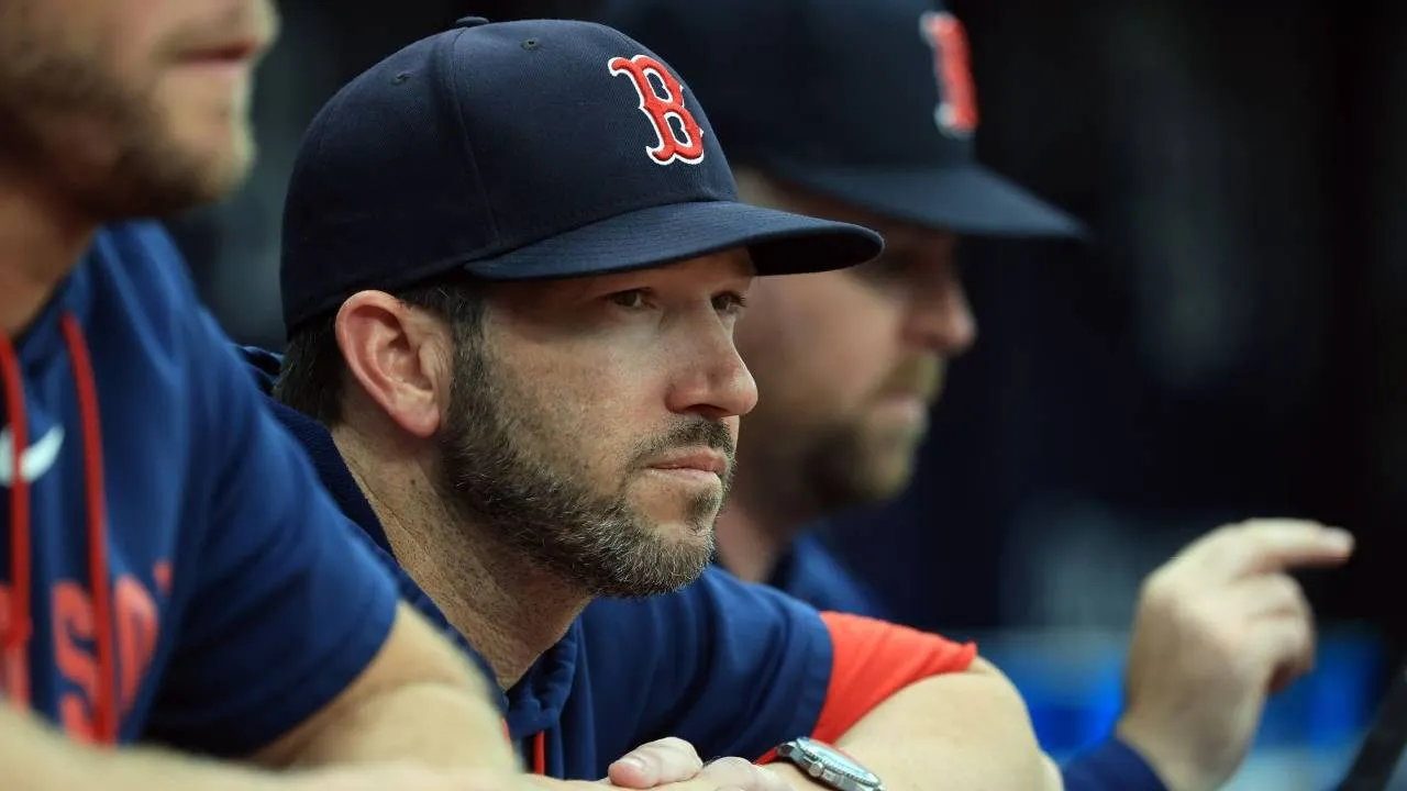Sejak mengambil alih pada April, Chad Tracy membawa Red Sox mencatat rekor 74-55 dan menghidupkan kembali peluang mereka untuk lolos ke playoff. (Foto: AP)