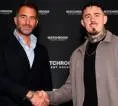 Dana White Tak Persoalkan Hubungan Tom Aspinall dengan Eddie Hearn