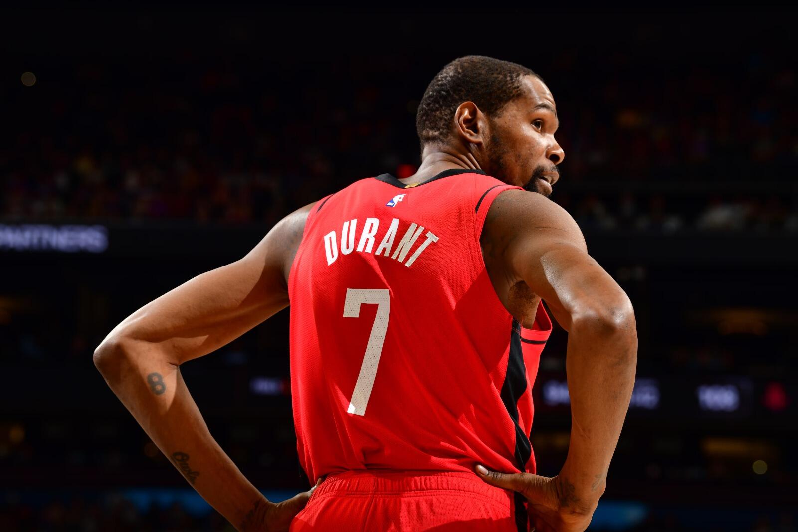 Kevin Durant: Dua Dekade di NBA, Usia 38 Tetap Kompetitif