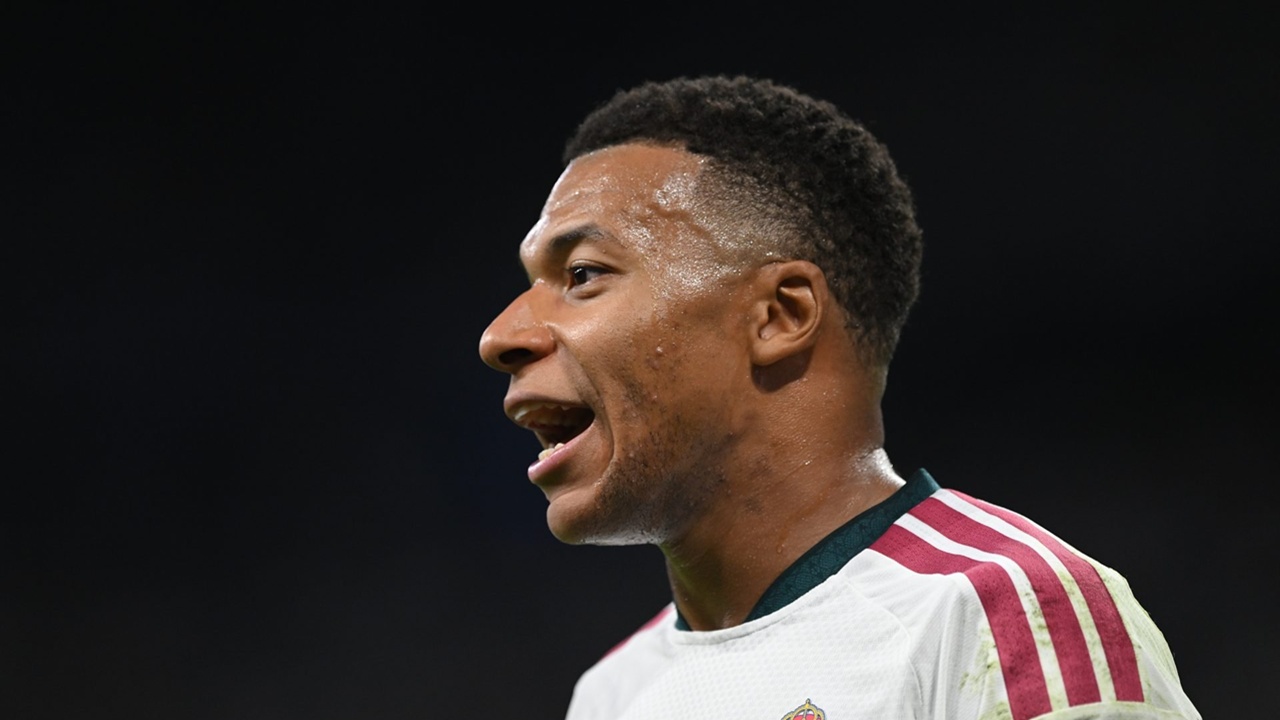 Kylian Mbappe Bela Gaya Bermainnya Antonio Rudiger