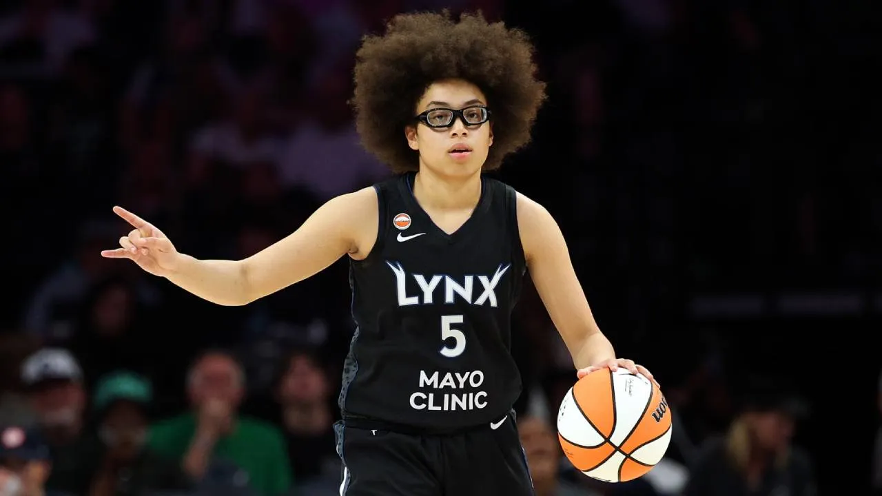 Rookie Minnesota Lynx Olivia Miles menjadi sorotan setelah memecahkan rekor WNBA untuk pencetak angka terbanyak oleh seorang debutan. (Foto: AP)