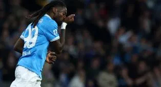Napoli Umumkan Cedera Serius Anguissa Usai Duel Imbang Lawan Fiorentina