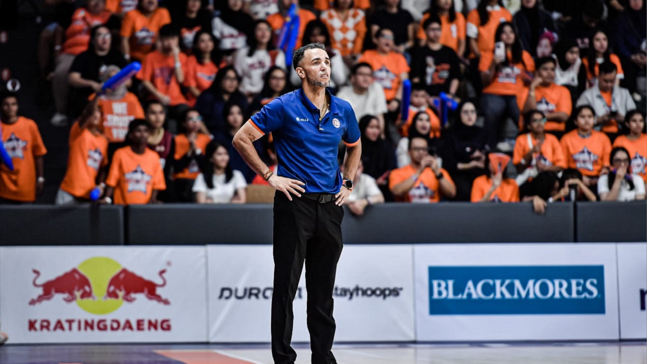 Pelita Jaya Jakarta Hanya Semusim Bersama David Singleton