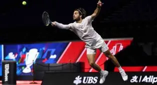 Pujian Carlos Alcaraz Terhadap Alexander Zverev Yang Tengah Memanas