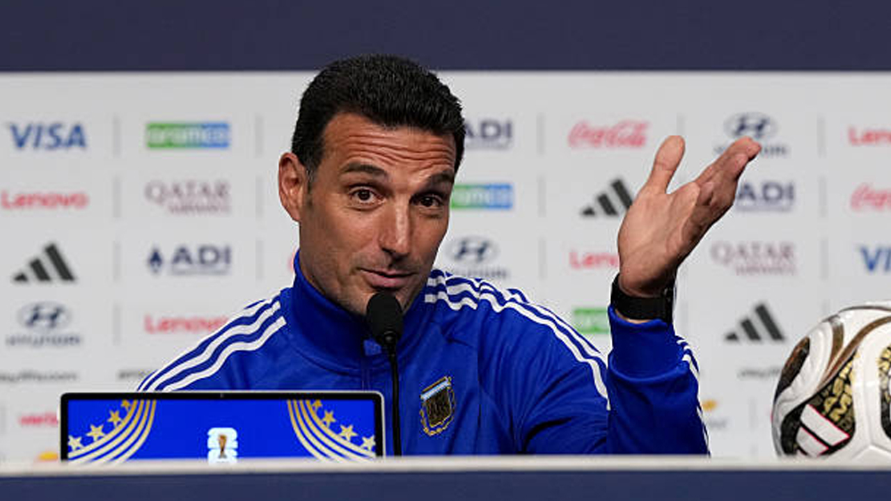 Tak Mau Ditinggal Lionel Scaloni, Federasi Argentina Sodorkan Kontrak Baru