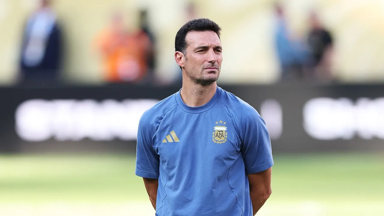 Timnas Argentina tawarkan kontrak baru untuk Lionel Scaloni guna amankan transisi pascapensiun Lionel Messi