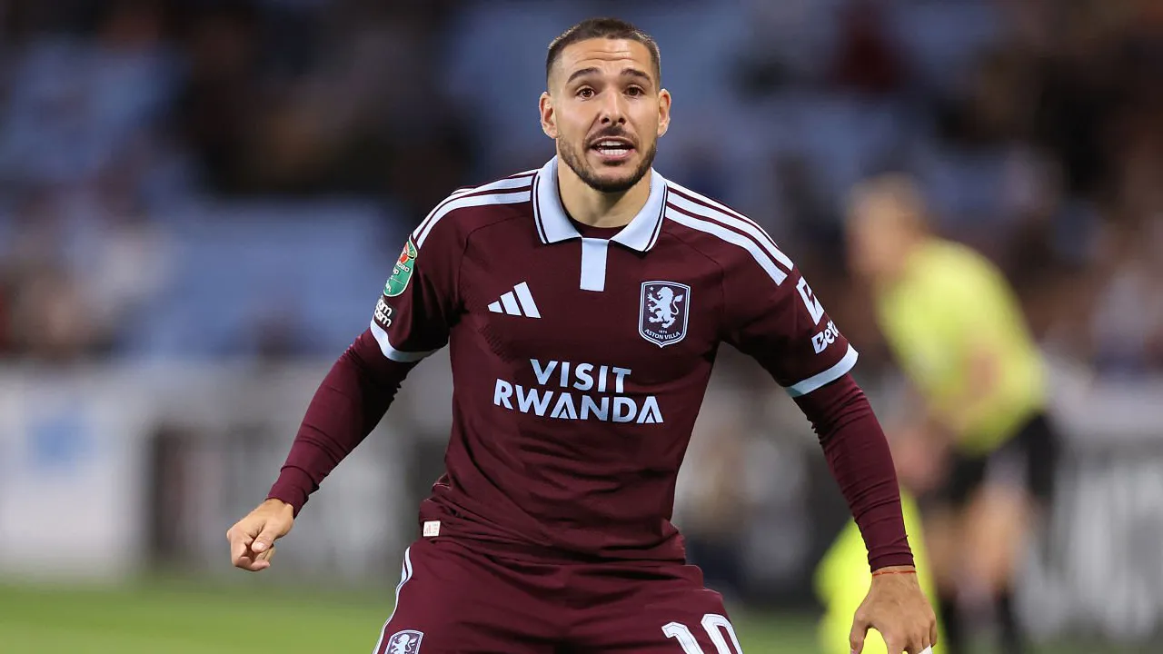 Aston Villa Mulai Negosiasi Kontrak Baru dengan Emiliano Buendia