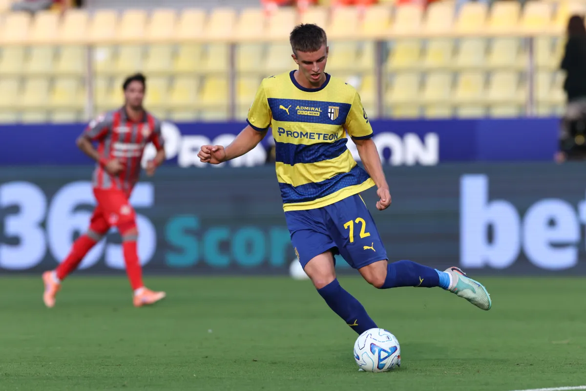 Drobnic Jalani Operasi Sukses Usai Cedera Aneh di Laga Parma - sumber: (footballitalia)