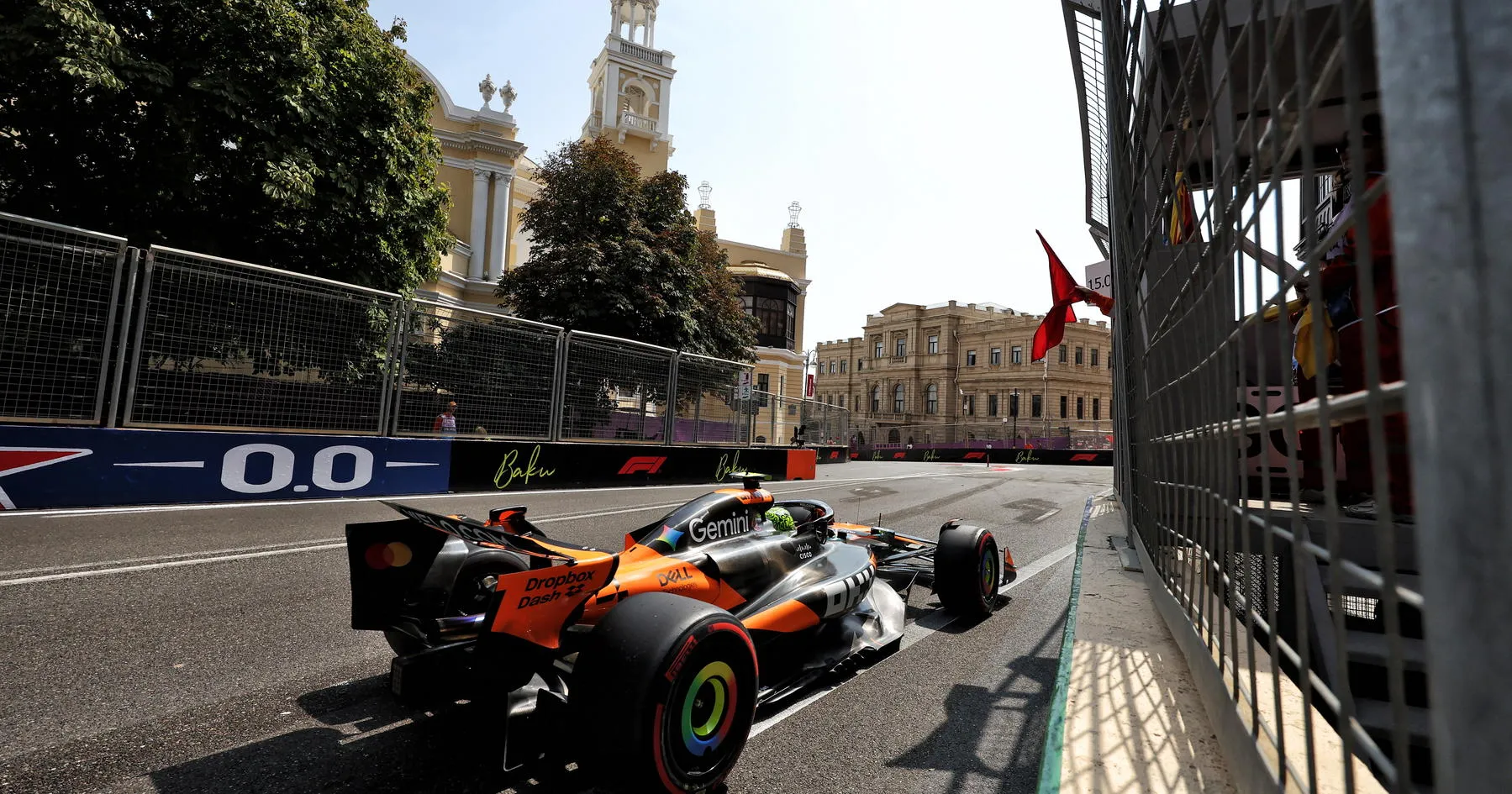 Grand Prix Azerbaijan: Fakta Menarik Jelang Balapan Sabtu - sumber: (racingnews365)