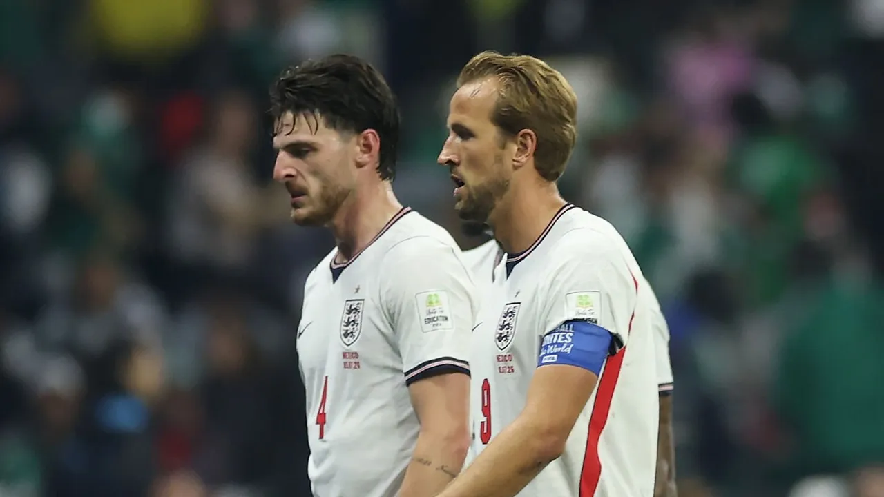 Harry Kane beberkan kondisi cedera Declan Rice usai sang gelandang mundur dari timnas