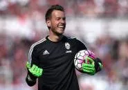 Neto Resmi Gabung Juventus Sebagai Kiper Baru secara Gratis