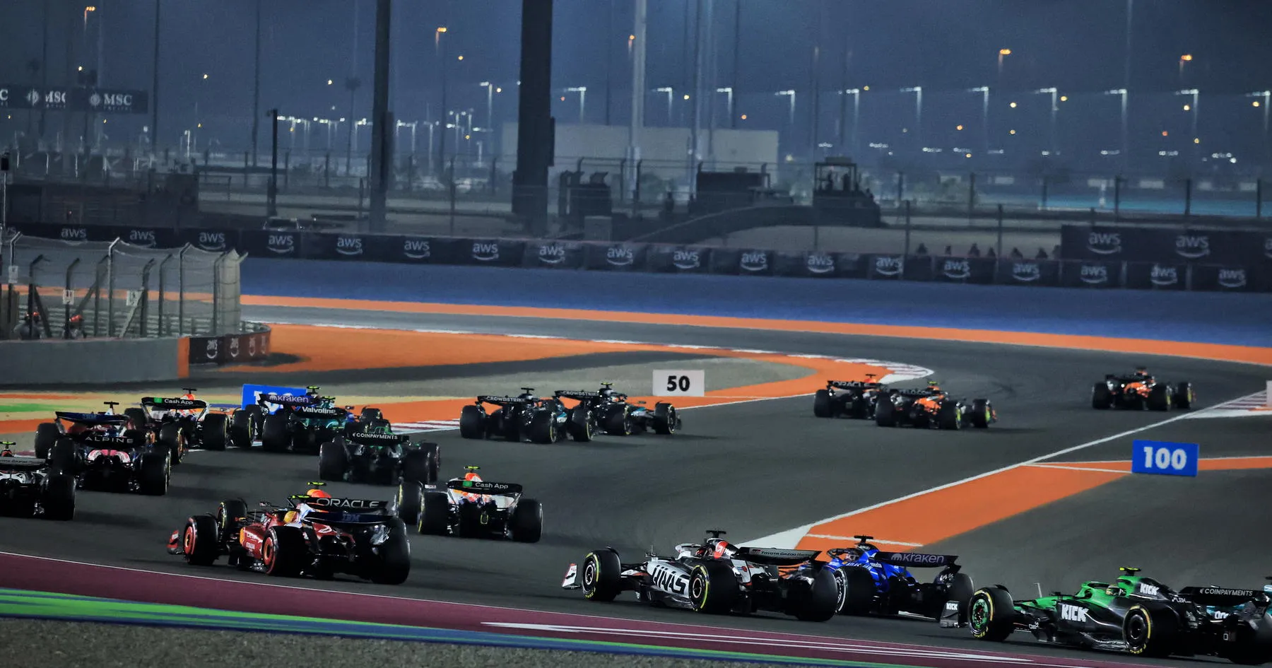 Peluang F1 Akhiri Musim di Timur Tengah Meningkat - sumber: (racingnews365)