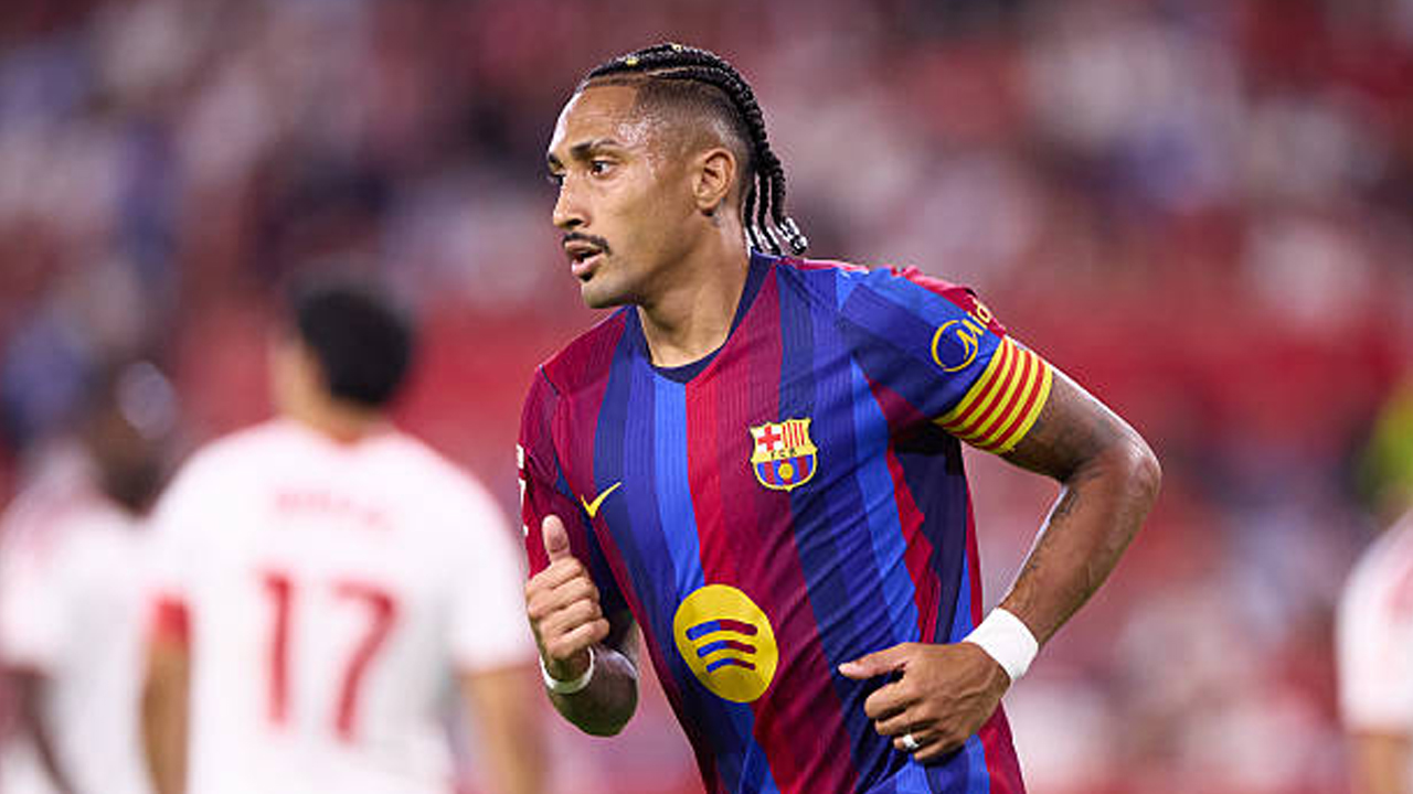 Raphinha Segera Perpanjang Kontrak di Barcelona, Dua Klub London Gigit Jari