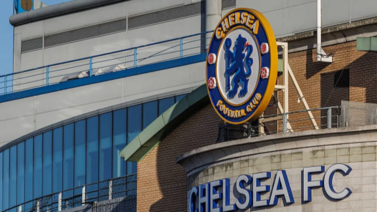 Chelsea Dijatuhi Sanksi oleh FA Akibat Nyanyian Diskriminatif Suporter