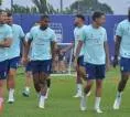 Pelatih Persib Buka Suara Soal Aksi Pasif di Deadline Transfer