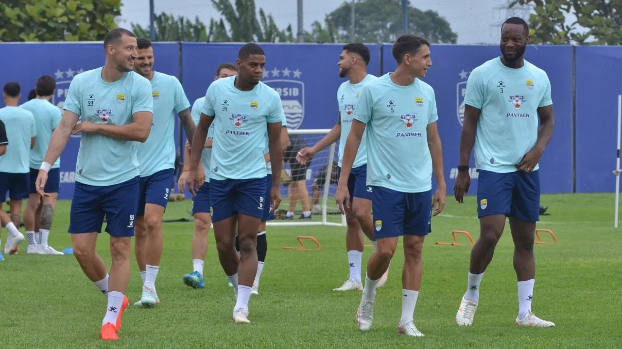 Pelatih Persib, Igor Tolic buka suara soal aksi pasif di deadline transfer
