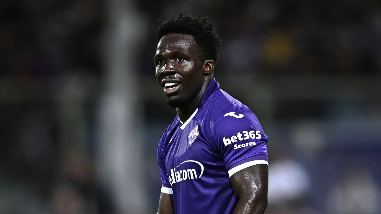 Peluang Wilfried Gnonto dipermanenkan Fiorentina kian kecil usai pergantian pelatih