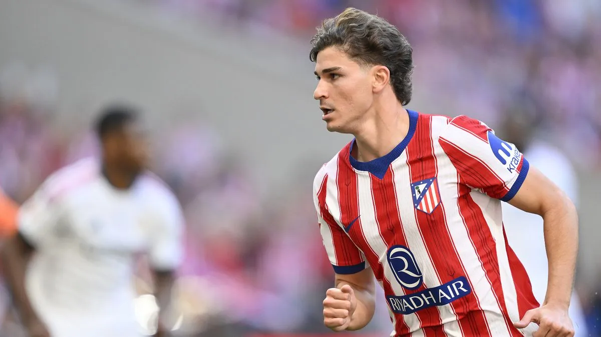 Pembaruan Transfer Julian Alvarez: Arsenal Siaga - sumber: (footballlondon)
