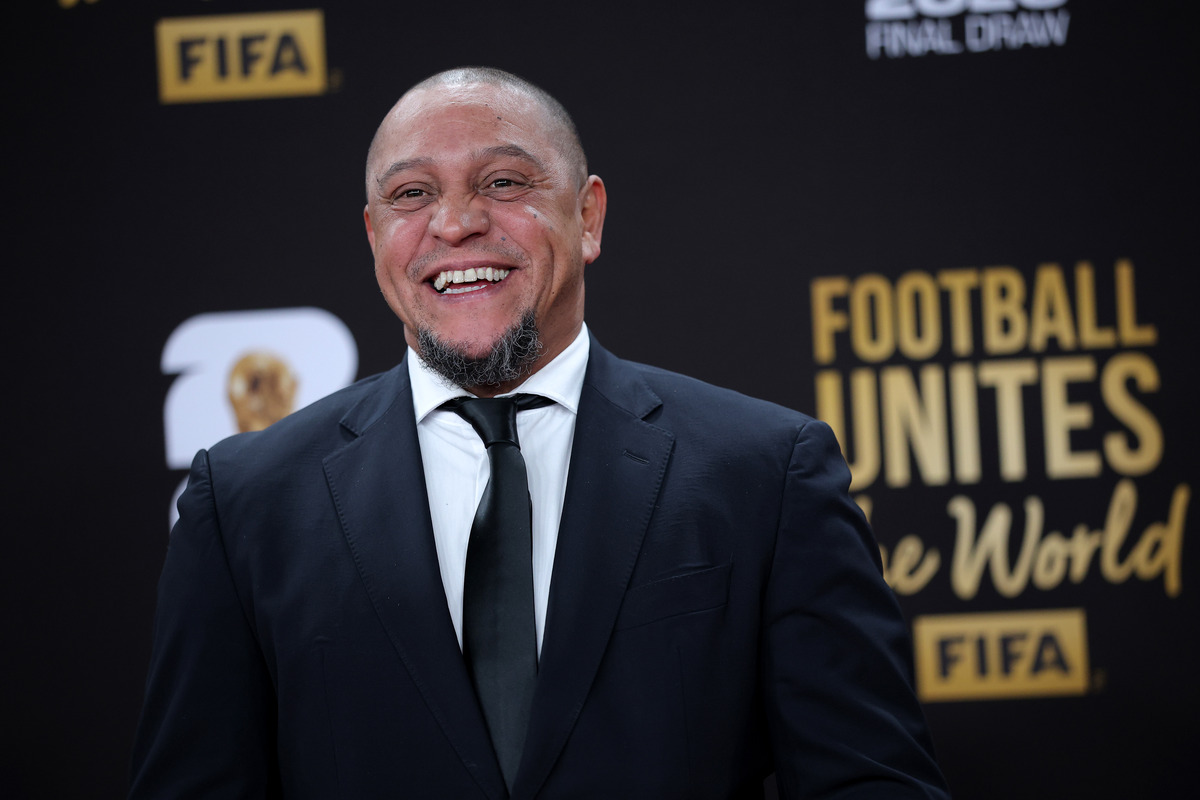 Roberto Carlos Puji Kehebatan Inter dan Kenang Pengaruh Mazzola