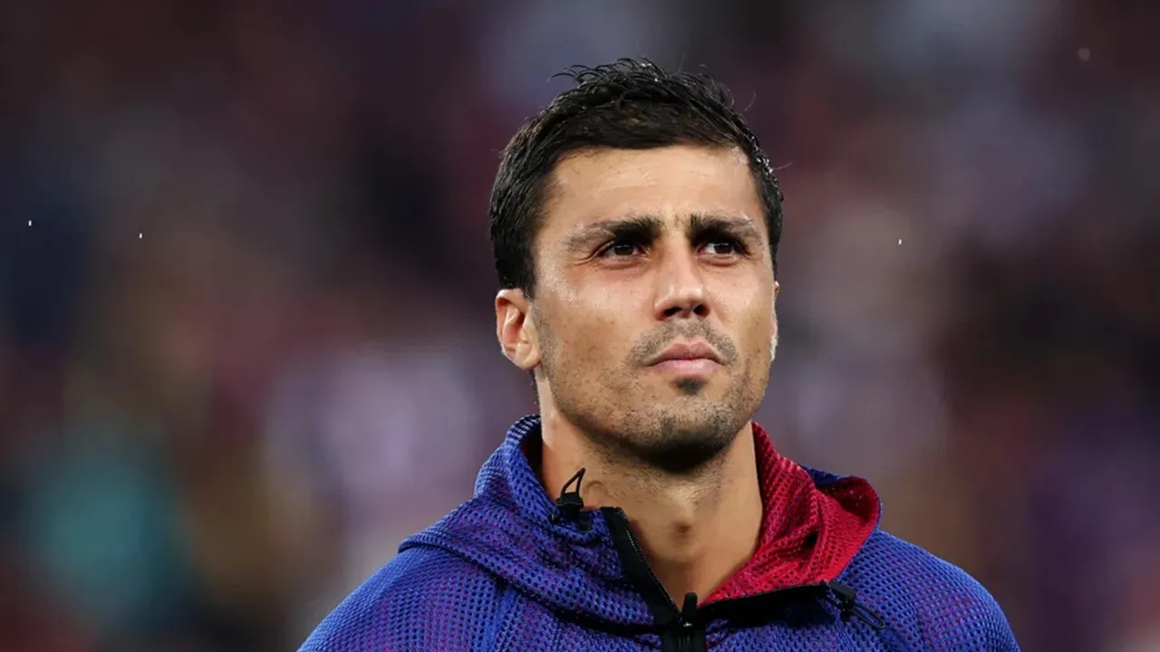 Rodri Kaget dengan Penampilan Raphinha sebagai Nomor 9 di Barcelona
