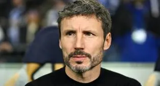 Van Bommel: Milan Berharap di Tengah Tantangan Formasi 4-3-3